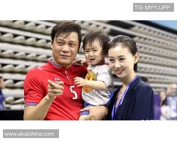 足球巨星与十位美丽妻子盘点 谁是球场背后的女神